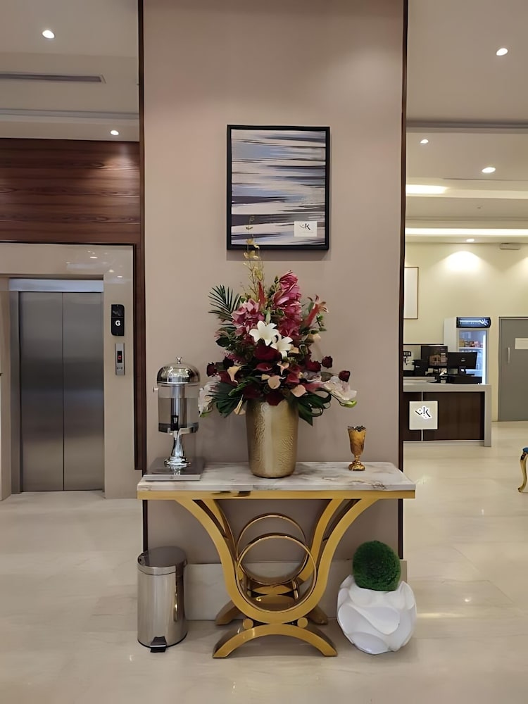 Kayan Serviced Apartments