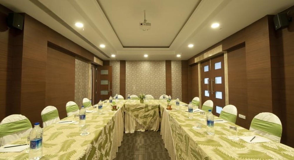 meeting & event spaces