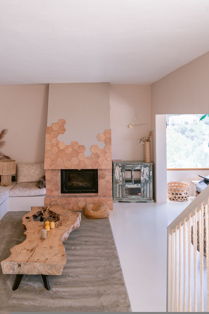 Can Furnet in Ibiza With 4 Bedrooms and 8 Bathrooms
