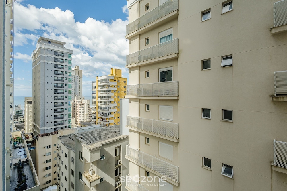 IFT - Ed. Infinity Tower Flat 350m From Meia Praia