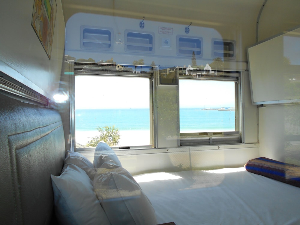 Santos Express Train Lodge - Hostel