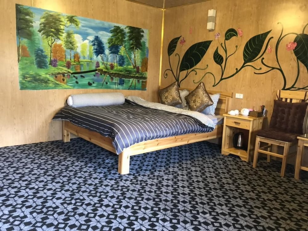 Homestay Vuon Hong Co view 2