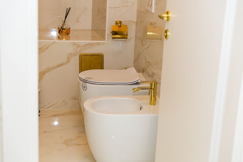 Golden palace luxury guest house