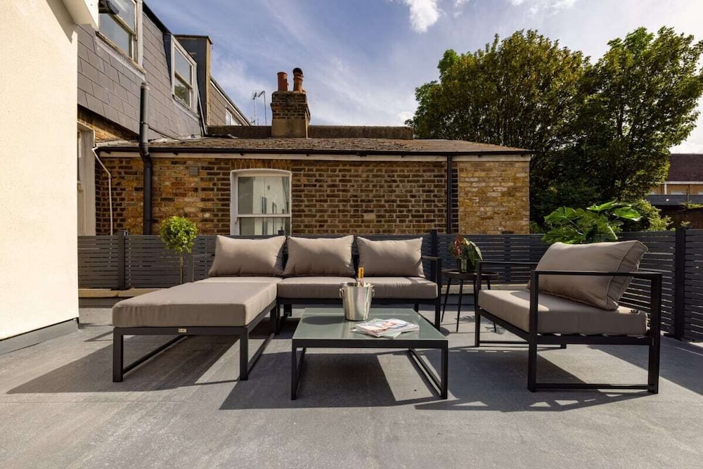 The Battersea Flat - Exquisite 2bdr Flat With Terrace