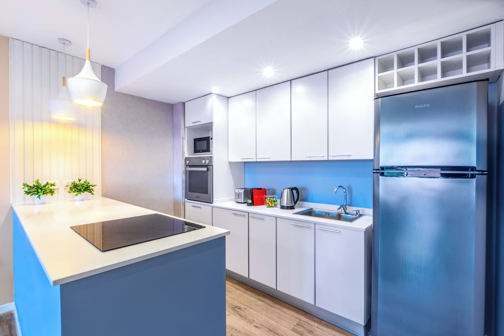 Deluxe Apartments Downtown by BueRentals