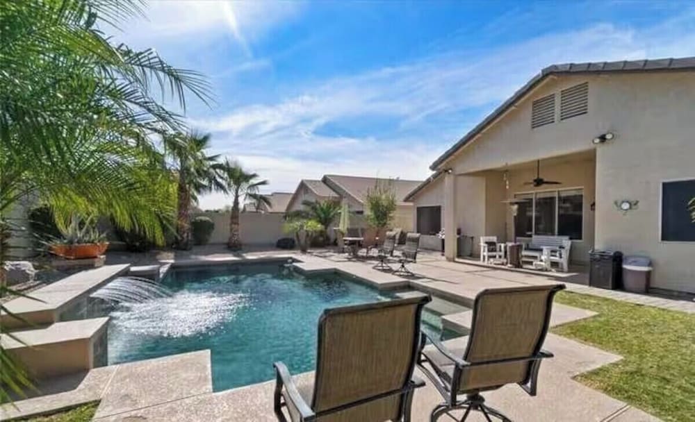 Chandler Hideaway - Relax & unwind