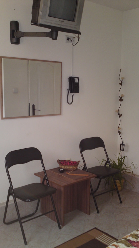 Avel Guesthouse view 4