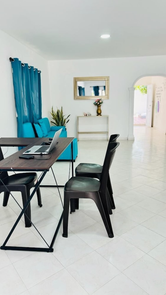 Marbar Cartagena Hostel