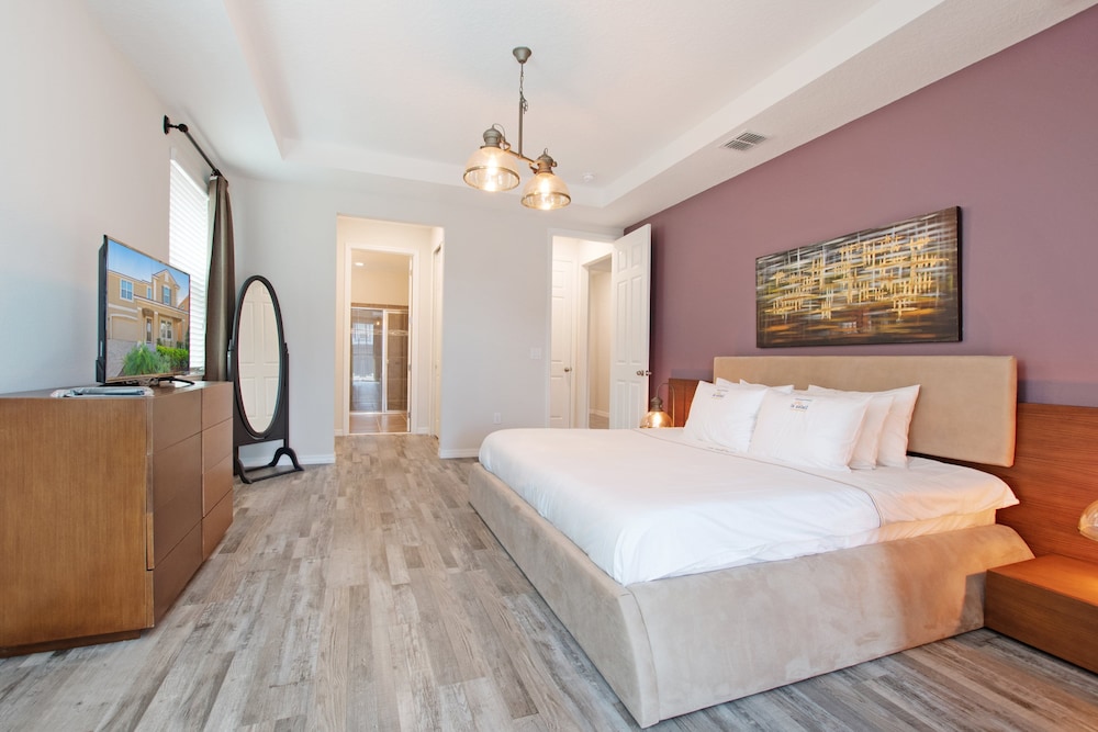 Exquisite 8 Bed Villa Pool & Spa, Movie Theater 1841c view 5