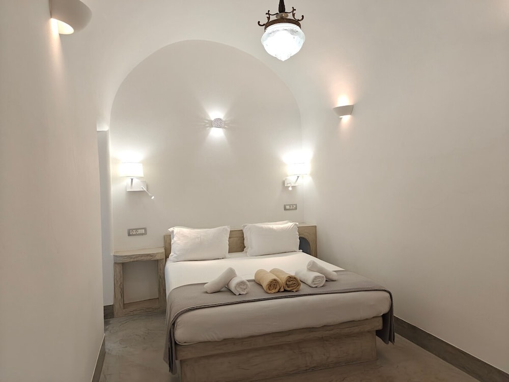 Dreamer s Secret Villa II