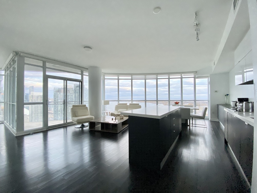 Waterfront Luxury Residences