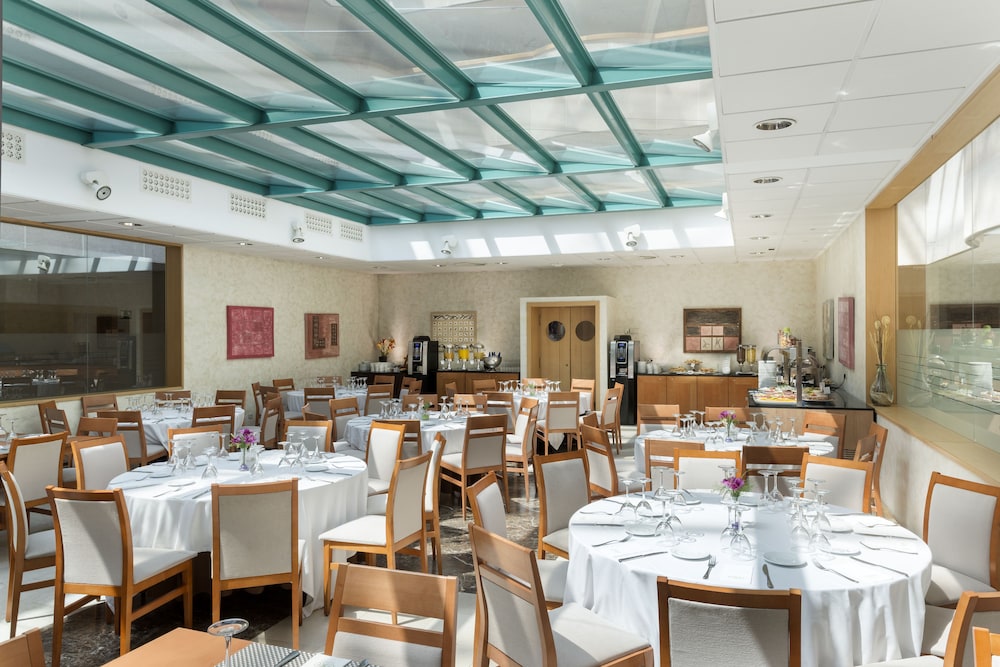 Las Rozas de Madrid Vacations - Exe Gran Hotel Almenar - Property Image 7