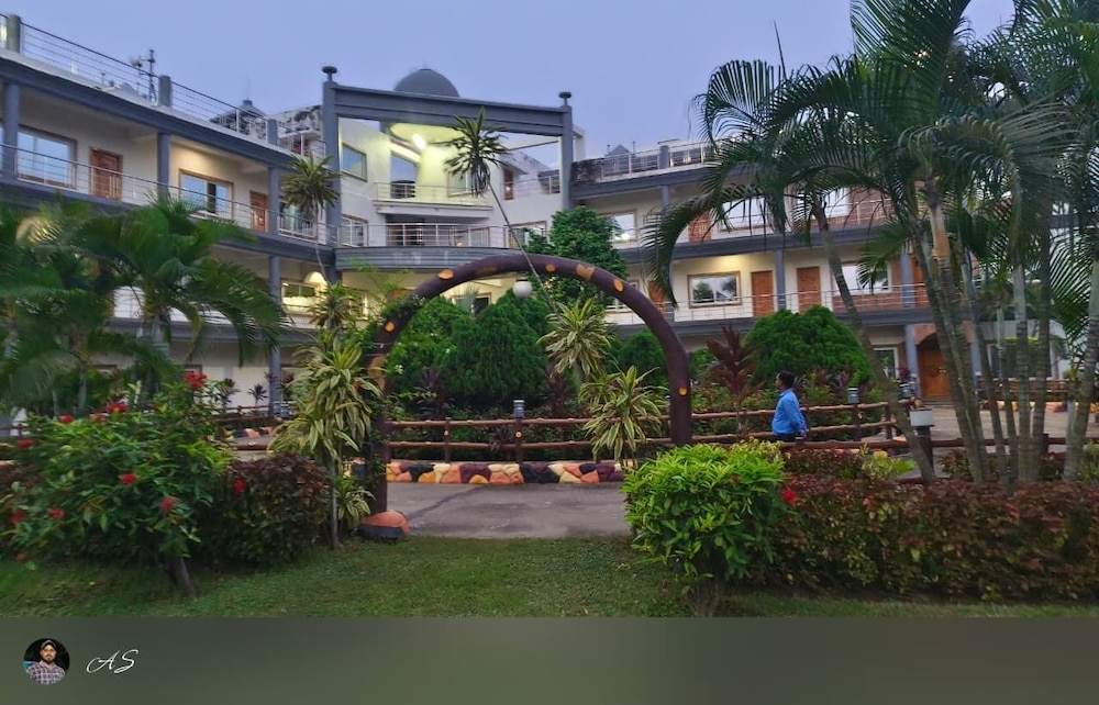 Hotel MIPL