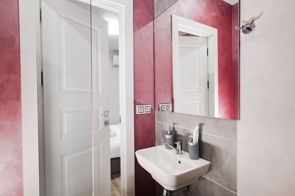 CityApartments Kyiv Centre view 3