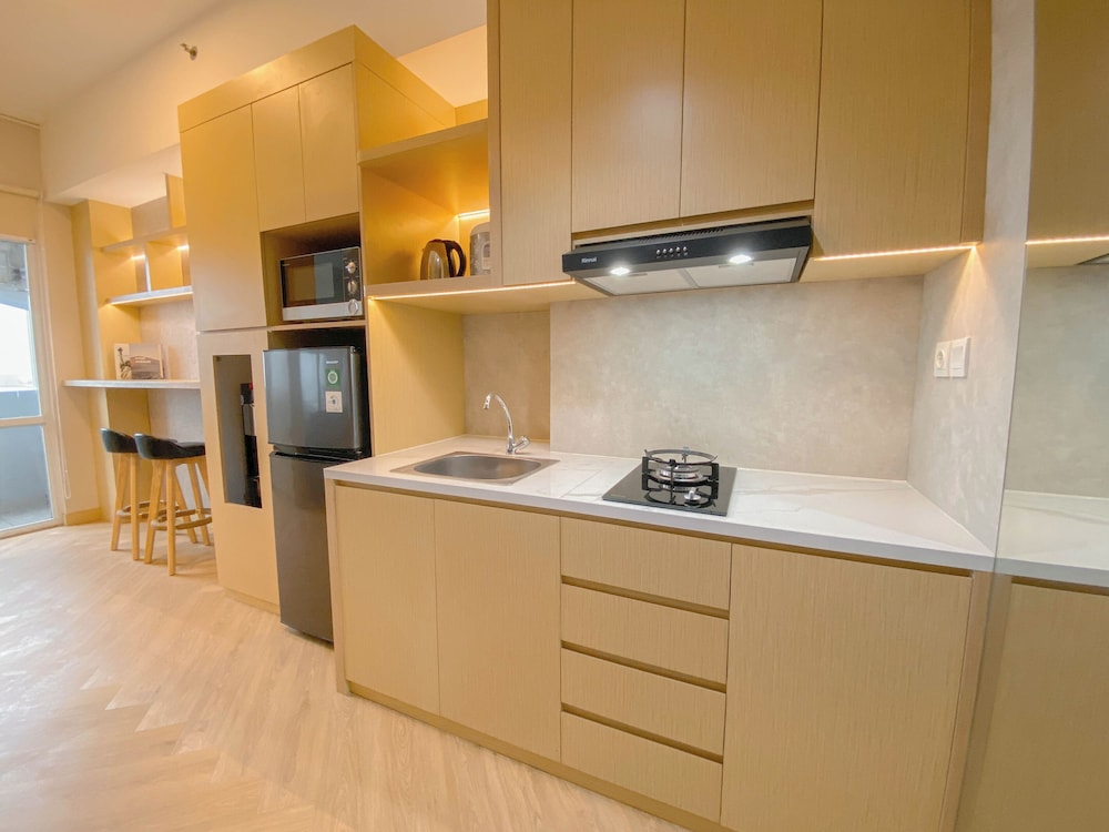 Spacious And Minimalist Studio Apartment At Vasanta Innopark