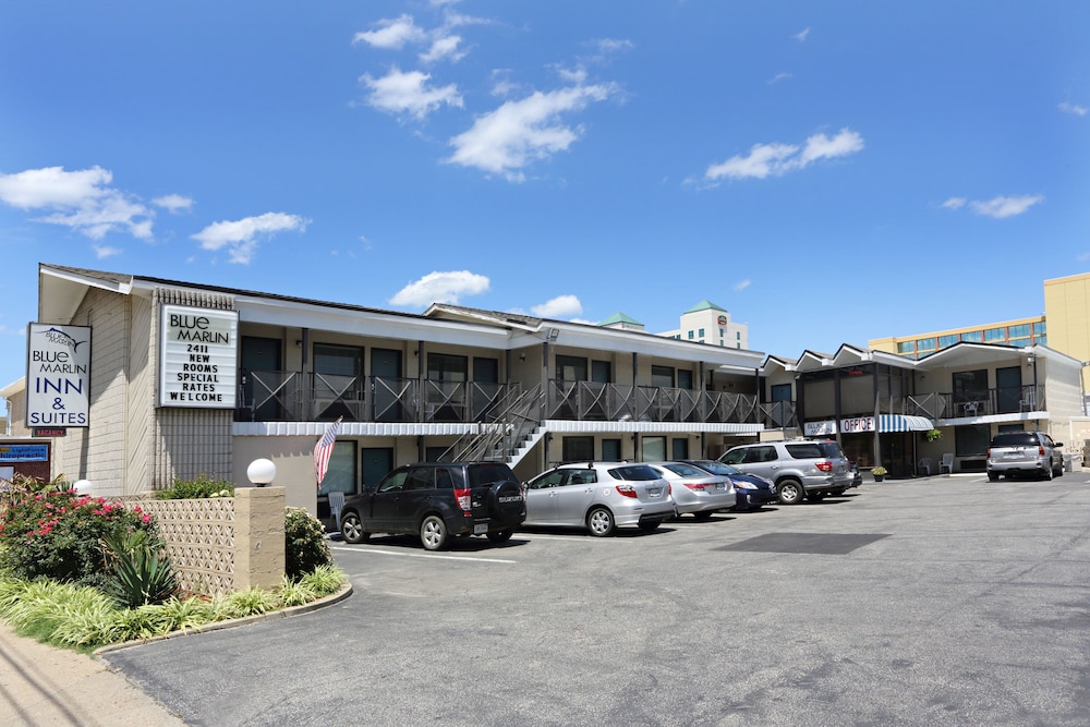 Blue Marlin Inn & Suites