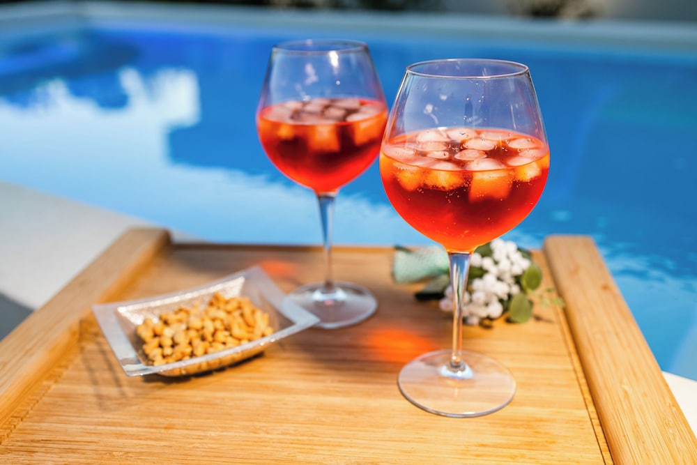 La Collina di Montegrappa - Suites with Heated Private Pool - Suites with Shared Pool