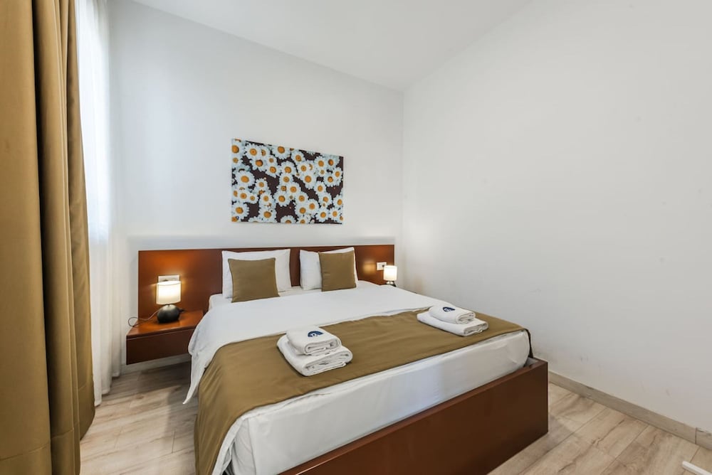 Seaside Apartment With Resort Access - Margarita