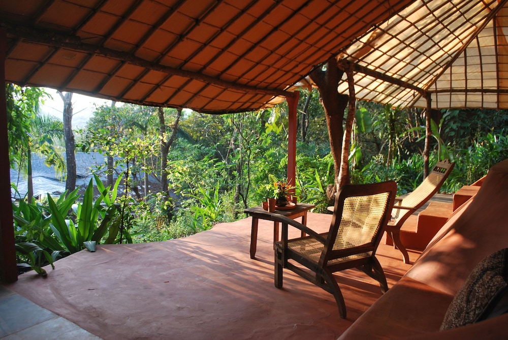 Khaama Kethna Wellbeing Retreat Centre