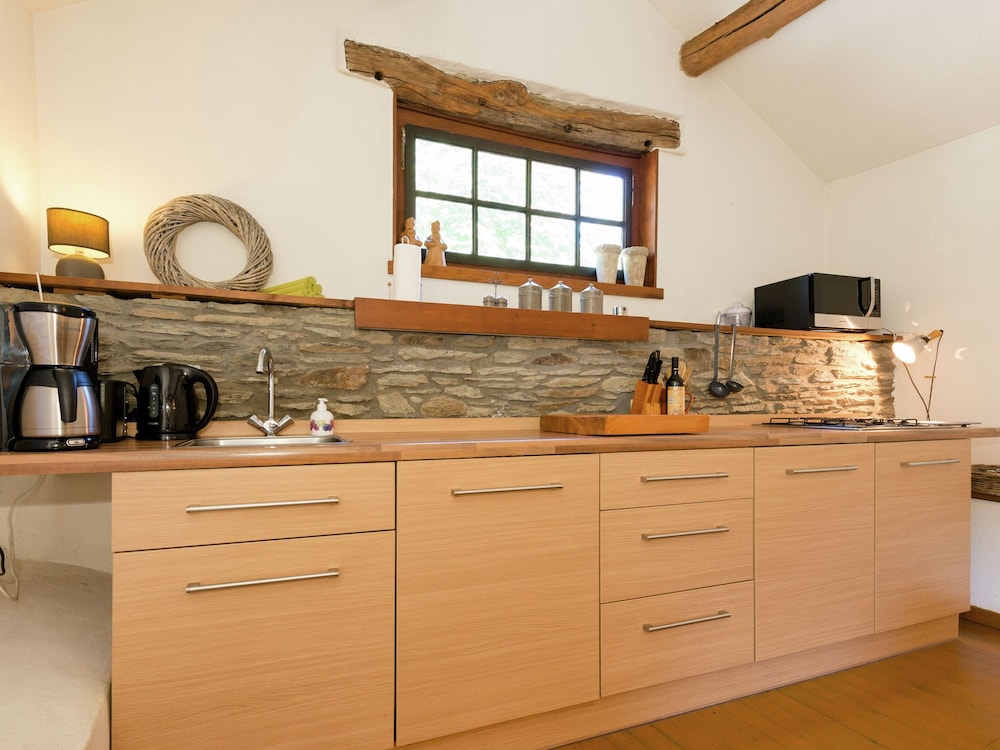 Tastefully Furnished Holiday Residence Located in the Heart of the Ardennes view 2
