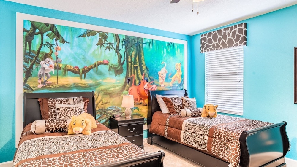 Championsgate Resort 8 Bedroom Private Pool Home with Game Room 8 Home
