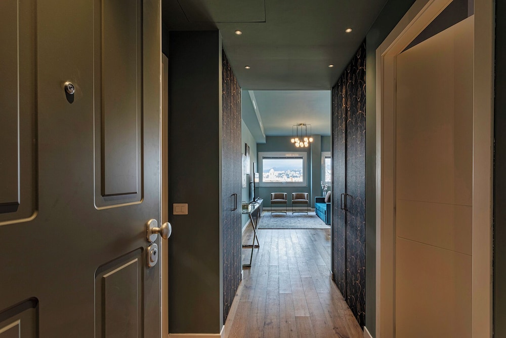 Carignano Luxury Suite