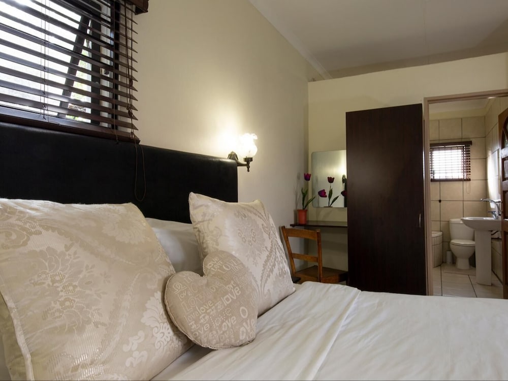 Angelica Guest House