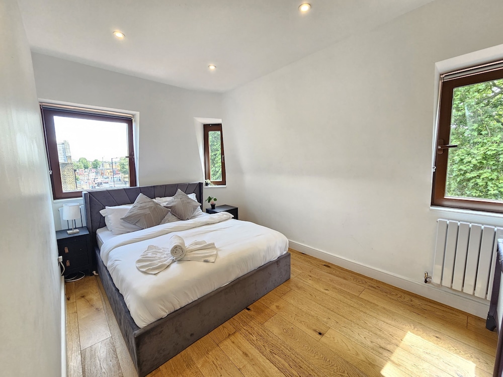 2 Bed Apartment in Southwark