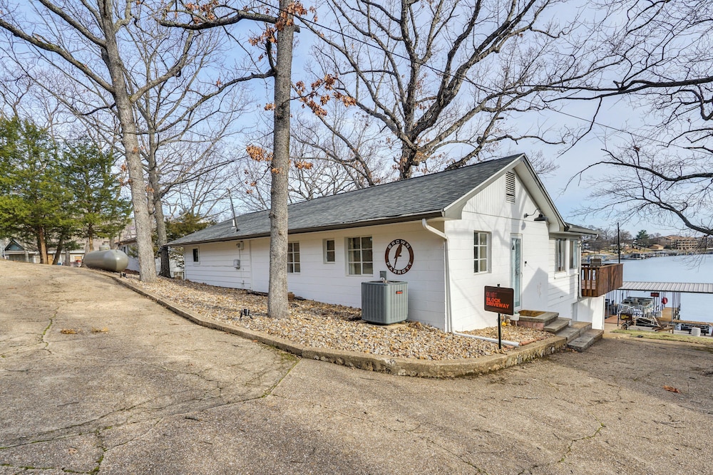 Sunrise Beach Lake House w/ Water Views & Dock!