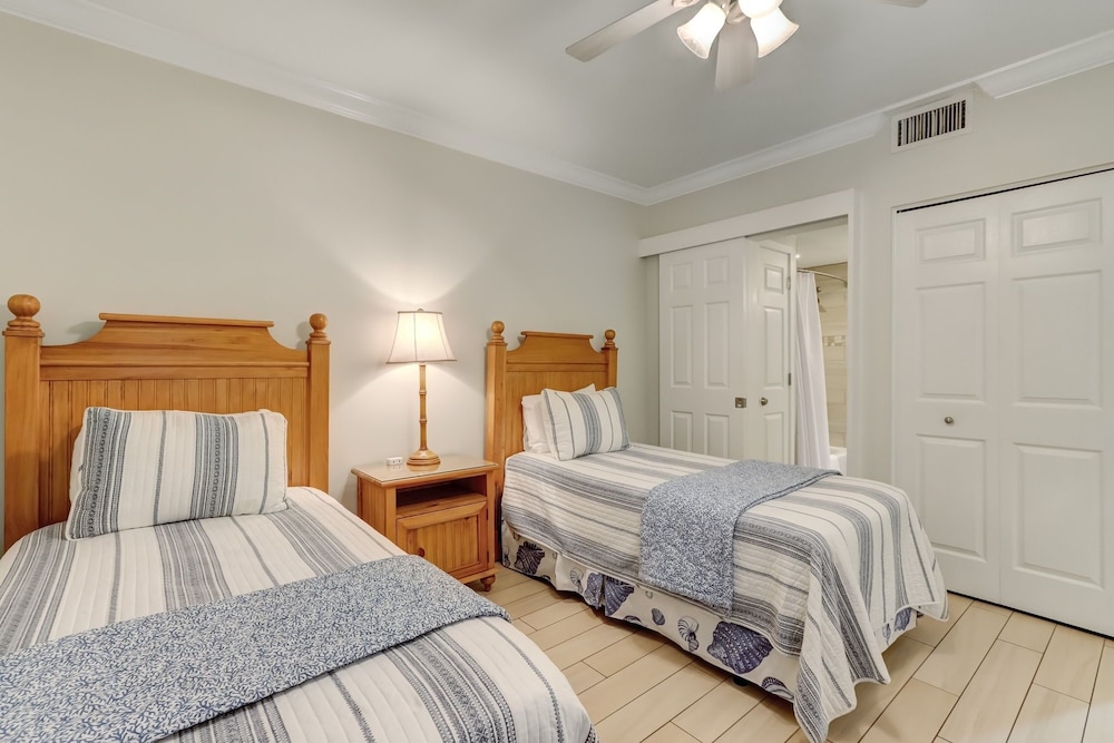 Omni Sea Dunes 1616 2 Bedroom Condo