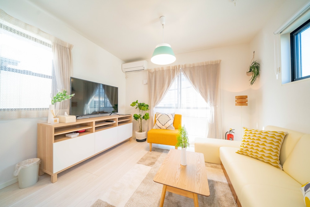 Tachibana House