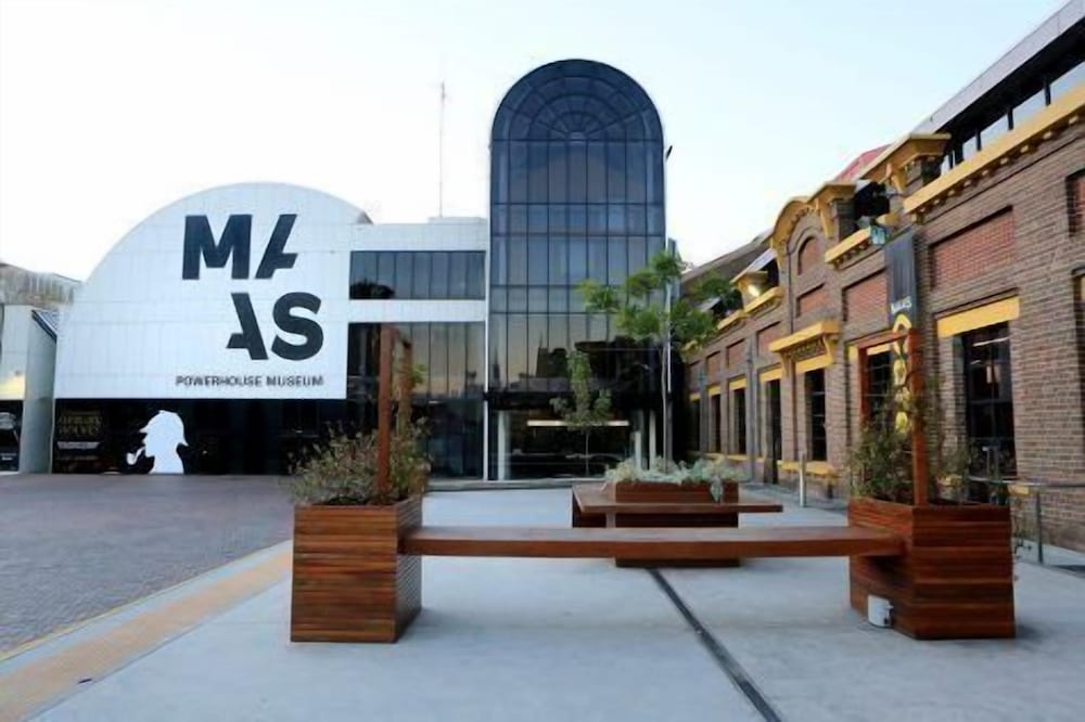 Kozyguru | Cozy Comfy APT Near Sydney Airport & CBD view 5