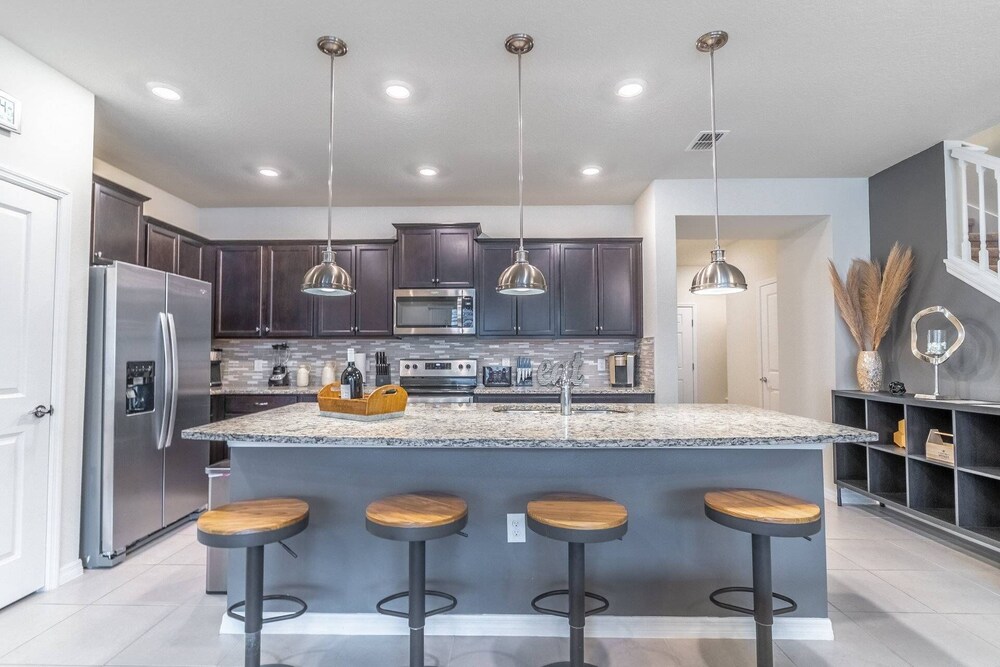 4014 Windsor Island