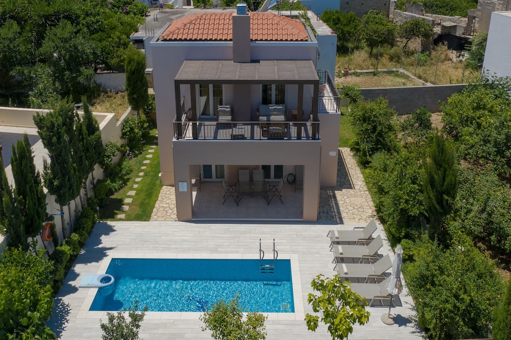Aphrodite Villa