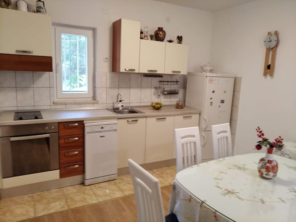 Podstrana Vacations - Marija - 120 m From the Beach - A1 - Property Image 40