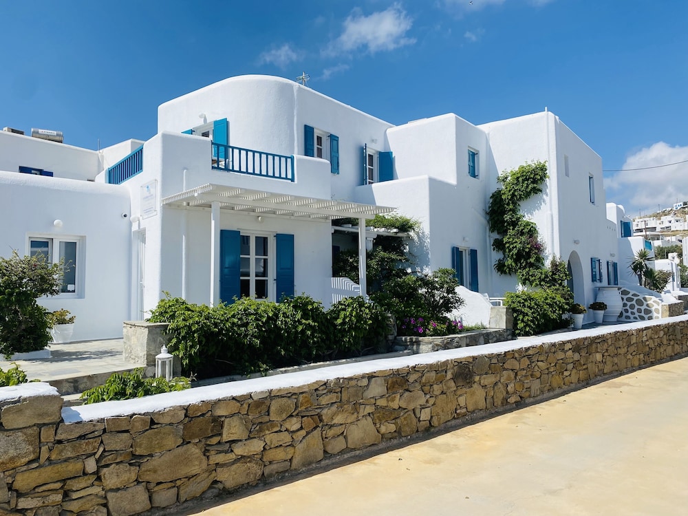 Cyclades Blue