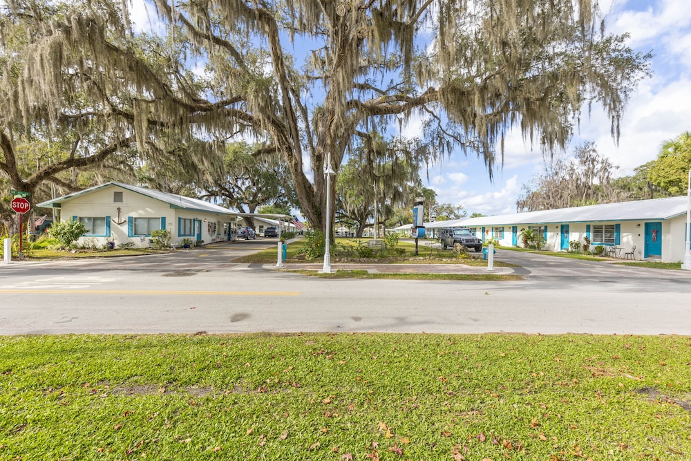 King's Bay Lodge