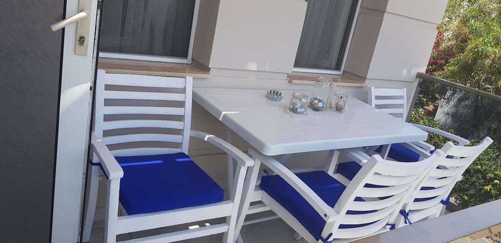 Tasev Apart Hotel