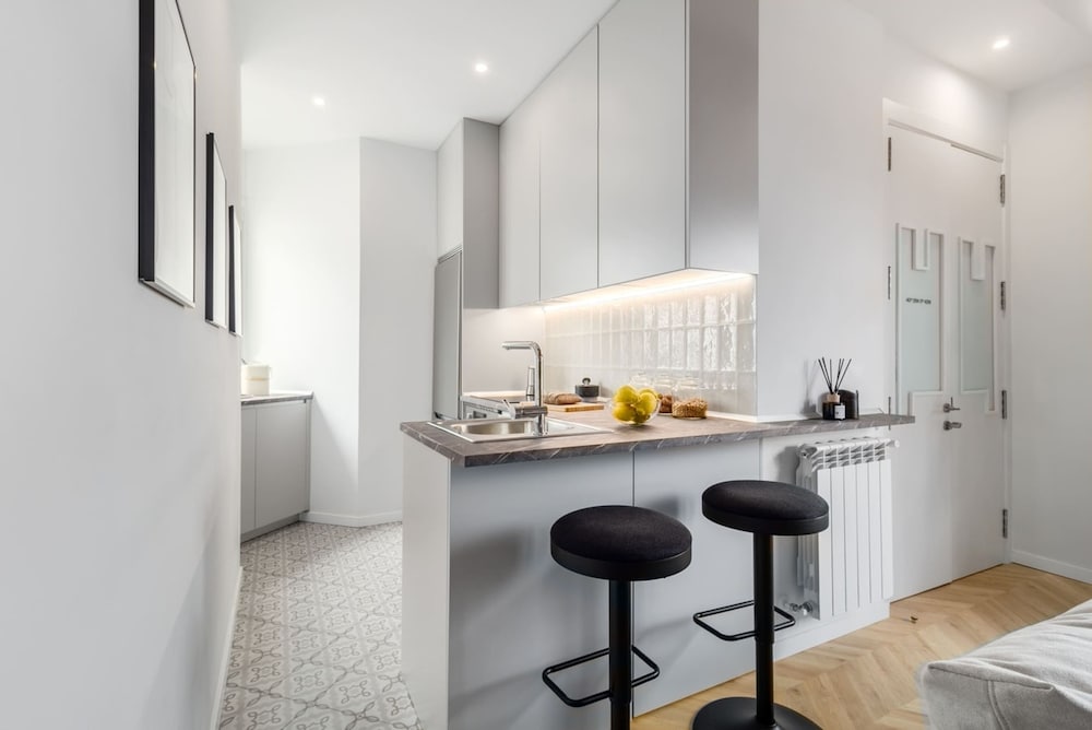 Ziggy - 3 Bedrooms and Terrace and Balcony in Trafalgar