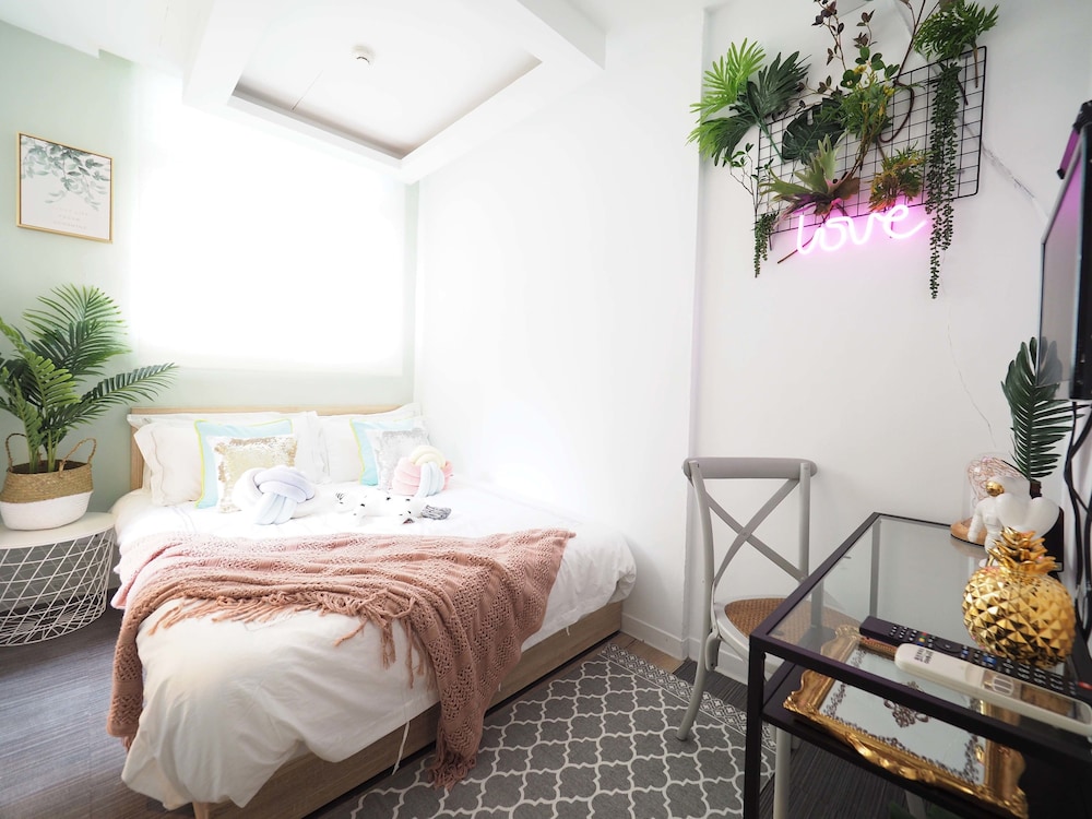 Guesthouse in Taipei near Ximen Metro Station