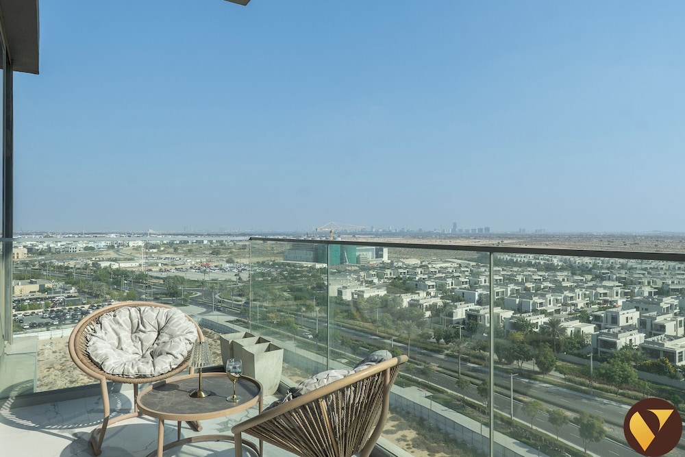 The Pinnacle near Dubai Hills Mall