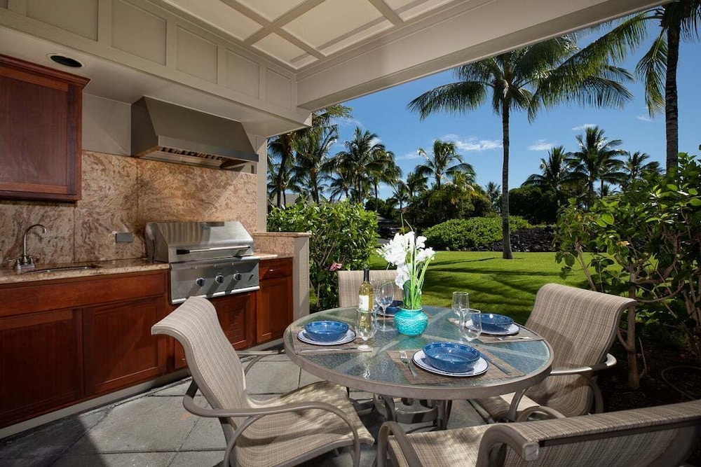 Serene Resort Living - Ground Floor - Private Beach Club Access - Vrkcv