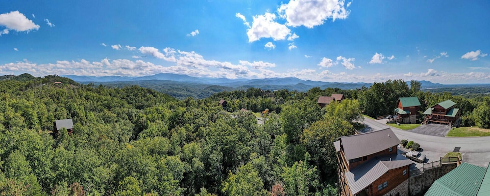 Starr Crest Lodge