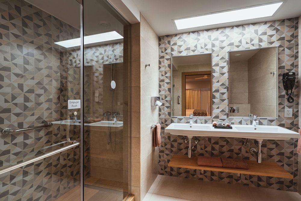 Los Cabos Vacations - Hotel Riu Santa Fe - All Inclusive - Property Image 104