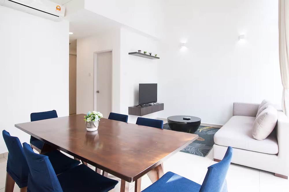 I City Luxury Condo Shah Alam Smarthome