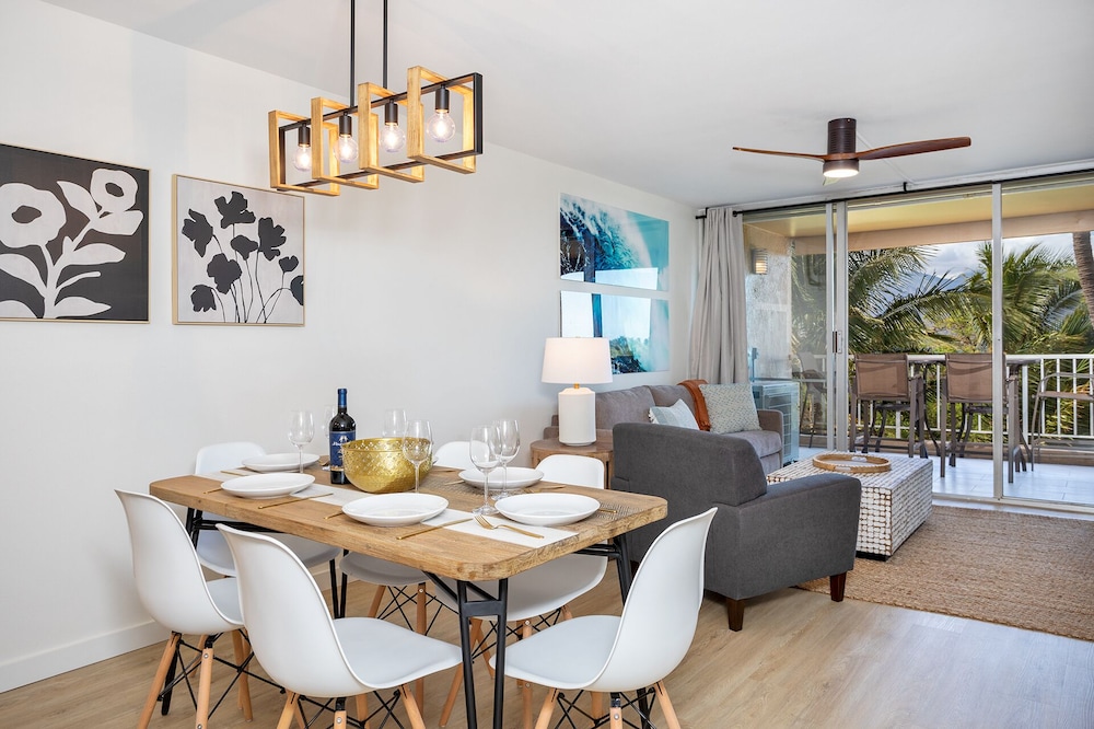 Oceanfront Modern & Elegant Vistas