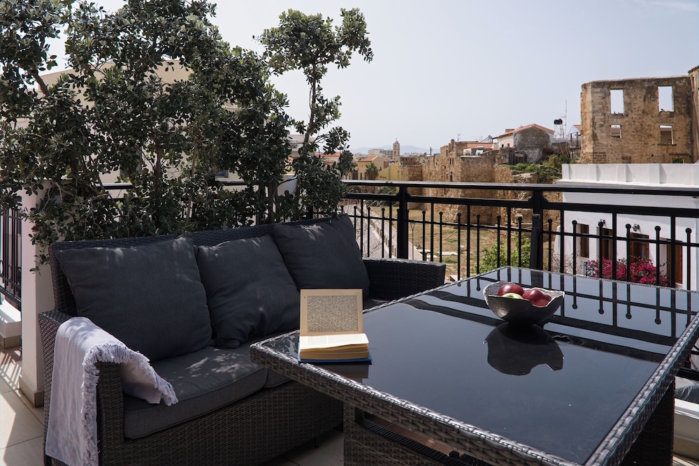 Nival Luxury Suites