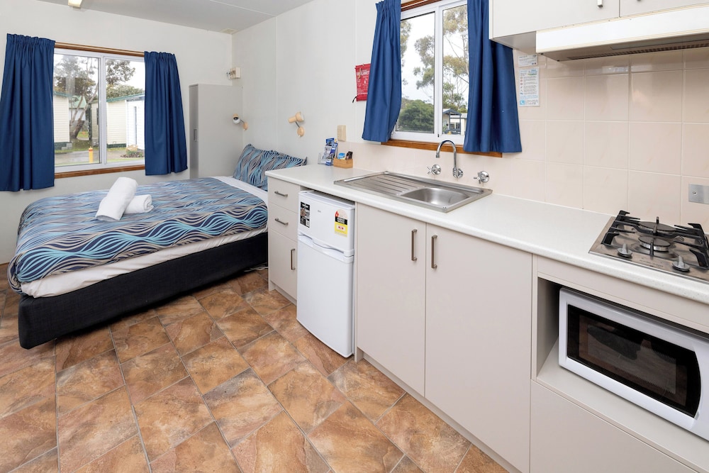 Pet Friendly Stays - BIG4 Aireys Inlet