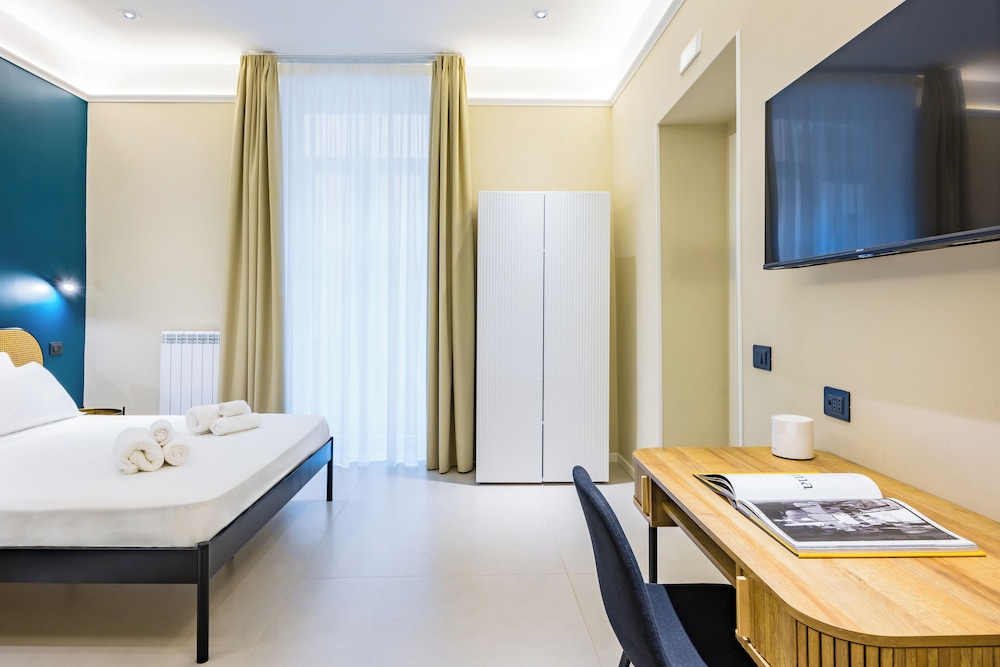 Modern Family Spacious Apartment Near Toledo