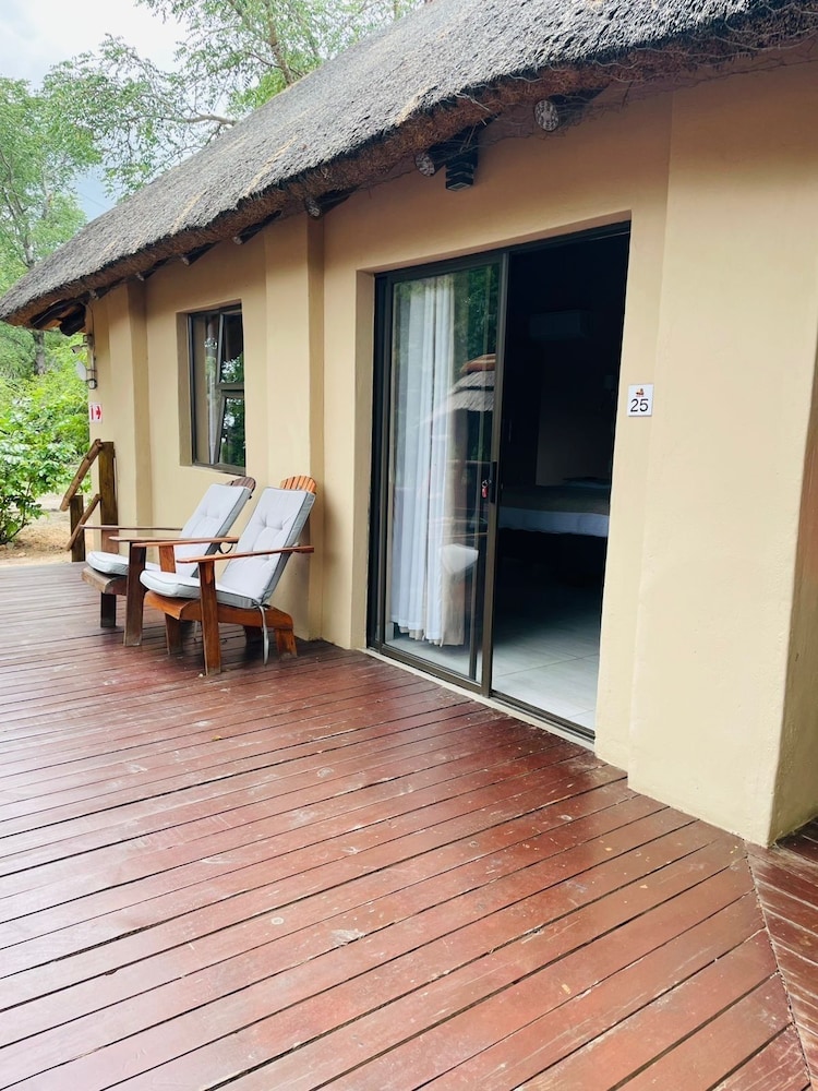 Pan African Safari Lodge